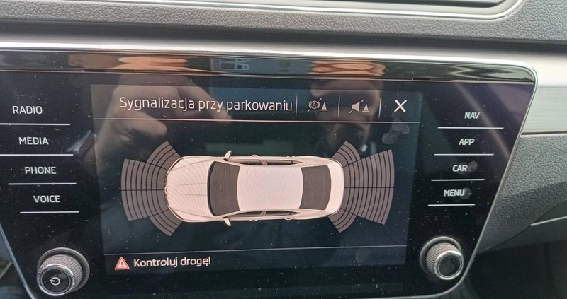 Skoda Superb cena 99900 przebieg: 121100, rok produkcji 2019 z Szczecin małe 596
